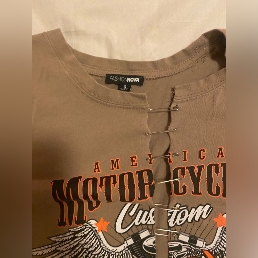 Fashion nova shirt